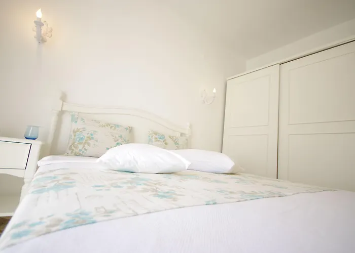 Alya Ruzgari Alaçatı